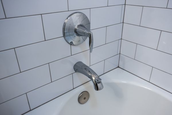 Tub Spout Replacement in North Ridgeville