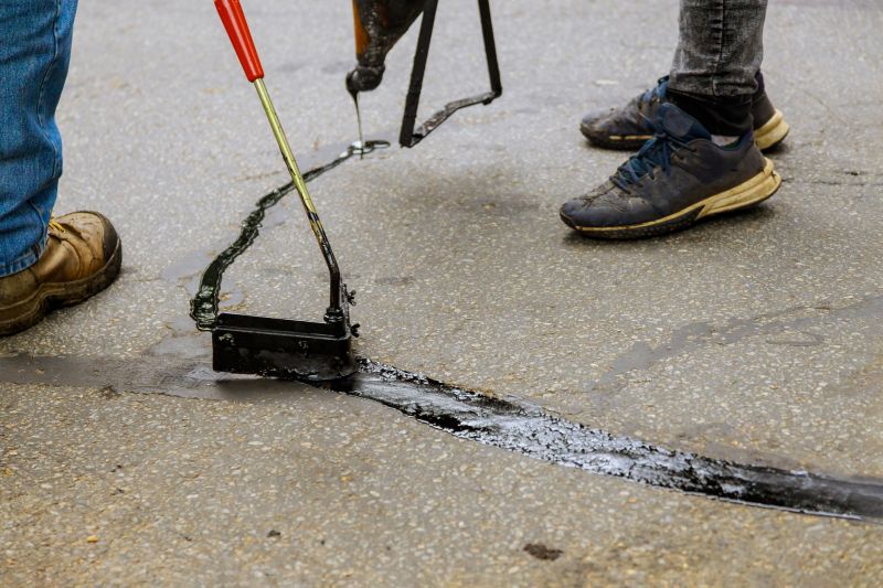 Sink Crack Sealing